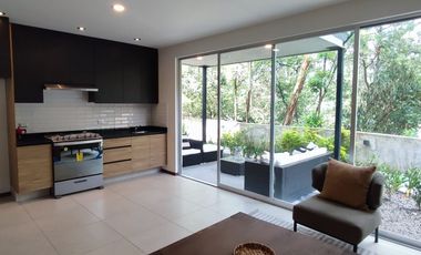 nuevo con estilo vanguardista con jardin zonz boscosa