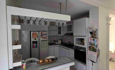 Venta de casa de dos Pisos en conjunto cerrado por la calle 18,al oriente de la ciudad de neiva