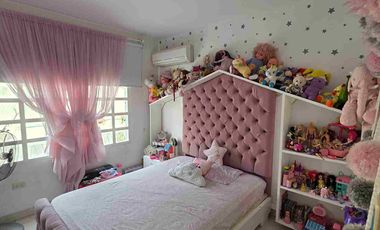 Venta de casa de dos Pisos en conjunto cerrado por la calle 18,al oriente de la ciudad de neiva