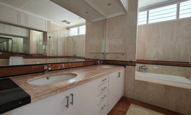 Haji Abu 11B Lembonghouse Complex