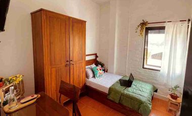 DIJUAL KOST EKSKLUSIF 25 KAMAR FULL FURNISHED, LOKASI SINDUADI TIMUR JCM DEKAT KAMPUS UGM