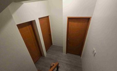 Sulit size superb location San Juan Townhouse 1 parking