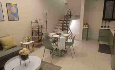 Sulit size superb location San Juan Townhouse 1 parking