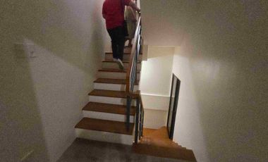 Sulit size superb location San Juan Townhouse 1 parking