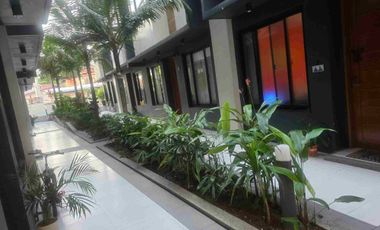 Sulit size superb location San Juan Townhouse 1 parking