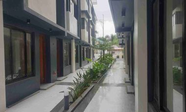 Sulit size superb location San Juan Townhouse 1 parking