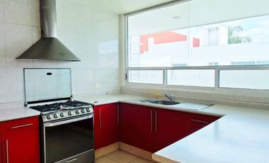 CASA EN RENTA EN LOMAS DE ANGELOPOLIS PUEBLA