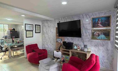 Venta de casa de 3 pisos en conjunto cerrado al oriente de la ciudad de neiva