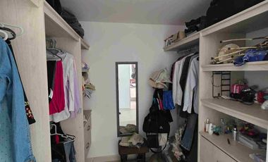 Venta de casa de 3 pisos en conjunto cerrado al oriente de la ciudad de neiva