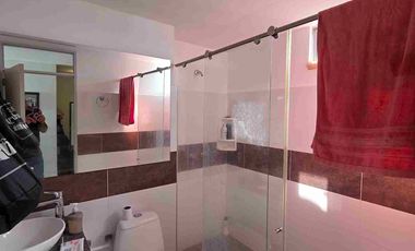 Venta de casa de 3 pisos en conjunto cerrado al oriente de la ciudad de neiva