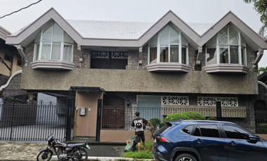 4BR Townhouse with 4- car Garage in Valle Verde 2, Pasig City