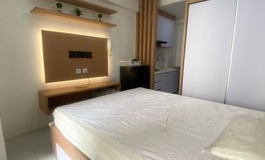 Jual Apartemen Green Bay Pluit Tipe Studio Full Furnished View ke Kolam Uk. 21 M2