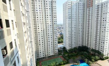 Jual Apartemen Green Bay Pluit Tipe Studio Full Furnished View ke Kolam Uk. 21 M2
