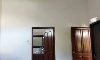 Dijual Rumah Gaya Klasik Eropa – Glagah, Banyuwangi