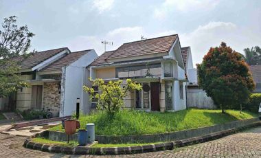 Rumah Hook Murah di Jalan Utama Cluster Terdepan Rancamaya Golf Estate