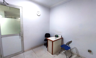Kantor siap pakai 2lt 20x20 400m Cengkareng Jakarta Barat