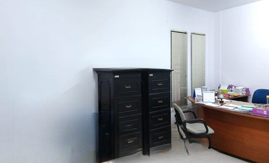 Kantor siap pakai 2lt 20x20 400m Cengkareng Jakarta Barat