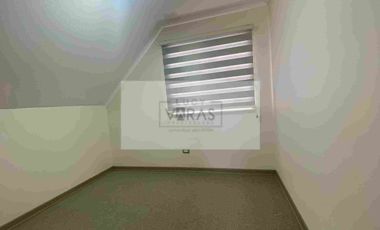 Se Vende casa en sector residencial “Vista Valle”