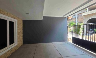 rumah siap huni cluster dekat kampus Ums di mojosongo solo