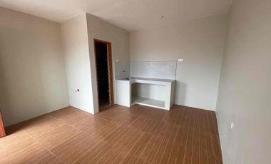 Studio Type for Rent , own cr and kitchen with parking space