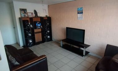 SE VENDE CASA EN LOS ROBLES QUILLOTA
