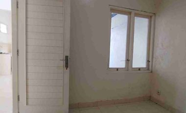 kontrakan murah, rumah kontrakan murah dekat SD budi mulia, rumah dekat mercubuana sedayu