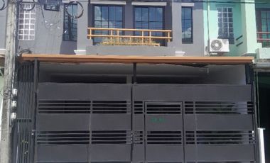 ขายทาวน์เฮ้าส์ หมู่บ้านฟ้าชมพฤกษ์เฟส1 ลำลูกกา คลอง8 ปทุมธานี