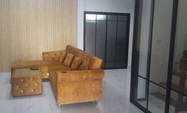 ขายทาวน์เฮ้าส์ หมู่บ้านฟ้าชมพฤกษ์เฟส1 ลำลูกกา คลอง8 ปทุมธานี