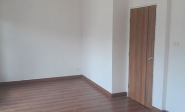 ขายทาวน์เฮ้าส์ หมู่บ้านฟ้าชมพฤกษ์เฟส1 ลำลูกกา คลอง8 ปทุมธานี