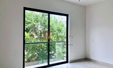 Amplia y hermosa casa en Aqua Residencial - 5 Recamaras