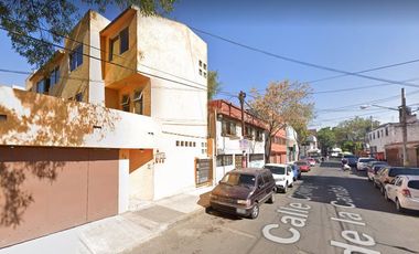 CASA EN REMATE TLALPAN