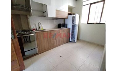 Alquilo Lindo Y Amplio Departamento En Urb. Country Club Av. Fortunato Chirichigno//ID:1158024