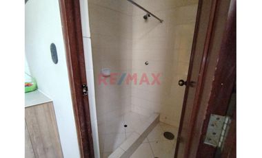 Alquilo Lindo Y Amplio Departamento En Urb. Country Club Av. Fortunato Chirichigno//ID:1158024