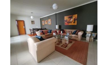 Venta De Casa Moderna En Av.Grau Sullana//ID:1157374