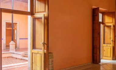 Casa en RENTA, Centro Histórico Morelia