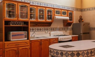 Casa en RENTA, Centro Histórico Morelia