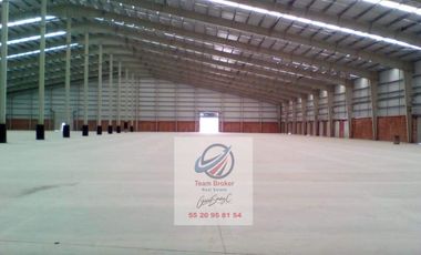 RENTO EN TEXCOCO NAVE INDUSTRIAL 10,400M2 DIVISIBLE 5,600 ó 4,800m2 andenes, seguridad 24/7 subestacion