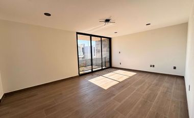 Casa en Venta en San Angel IV con Roof Garden y fogatero.