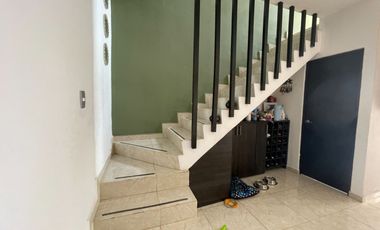 VENDO CASA EN MARINA MERCANTA, ZONA NORTE