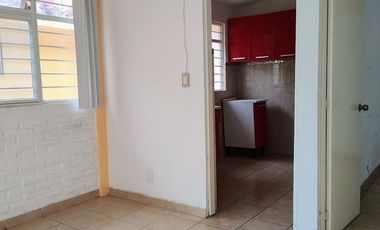 CUERNAVACA RENTA BUNGALOW ZONA SUR JARDIN Y ALBERCA