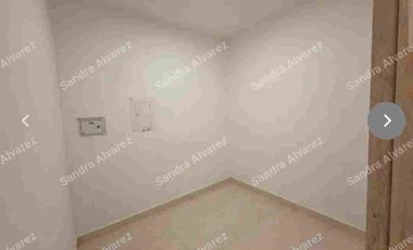 VENTA LOCAL COMERCIAL CON  3 BODEGAS