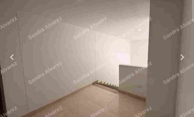 VENTA LOCAL COMERCIAL CON  3 BODEGAS