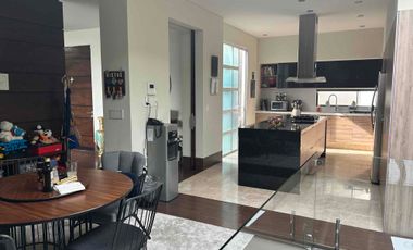 VILLAS.  DEL MESON VENDO ESPECTACULAR  RESIDENCIA CON VISTA AL LAGO