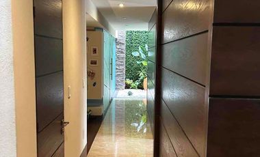 VILLAS.  DEL MESON VENDO ESPECTACULAR  RESIDENCIA CON VISTA AL LAGO