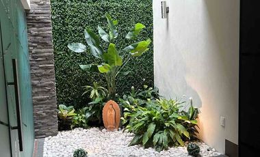 VILLAS.  DEL MESON VENDO ESPECTACULAR  RESIDENCIA CON VISTA AL LAGO