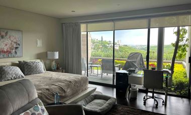 VILLAS.  DEL MESON VENDO ESPECTACULAR  RESIDENCIA CON VISTA AL LAGO