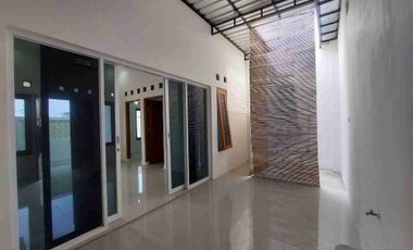 rumah modern siap huni dekat kampus ums lokasi karangasem solo