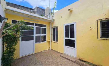 CASA A 2 CUADRAS DE PASEO DE MONTEJO, LISTA PARA ESCRITURAR