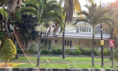 Dijual rumah pantai kuta ancol