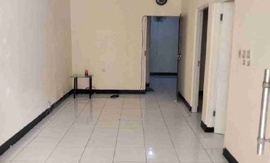 Dikontrakkan Wiguna harga terjangkau semi furnished